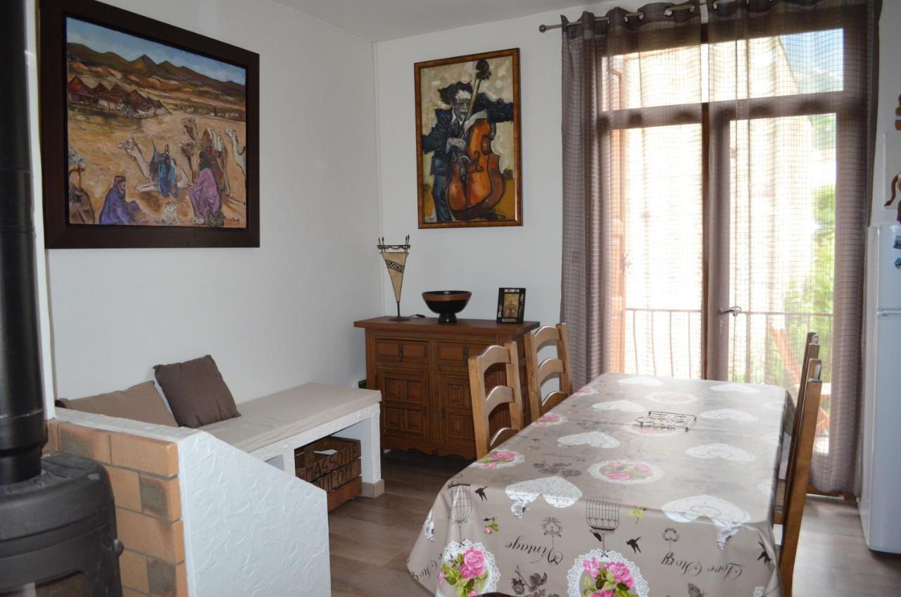 Gite 3 Etoiles Chez Nath Et Tony Taurinya Exteriér fotografie